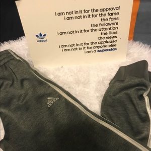 Adidas Boys Gray Joggers Med 10/12